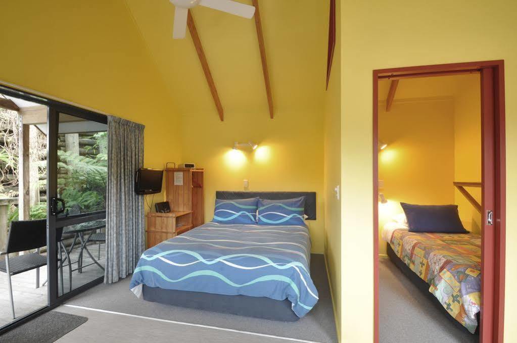 Bay Cabinz Motel 4*